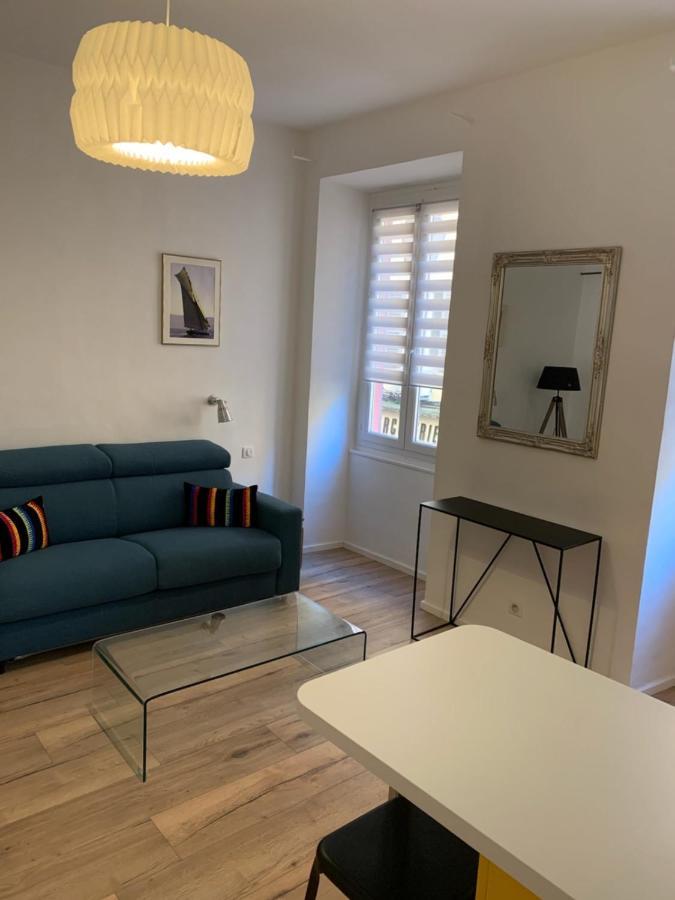 STUDIO rue pietonne Ajaccio Ajaccio  Extérieur photo