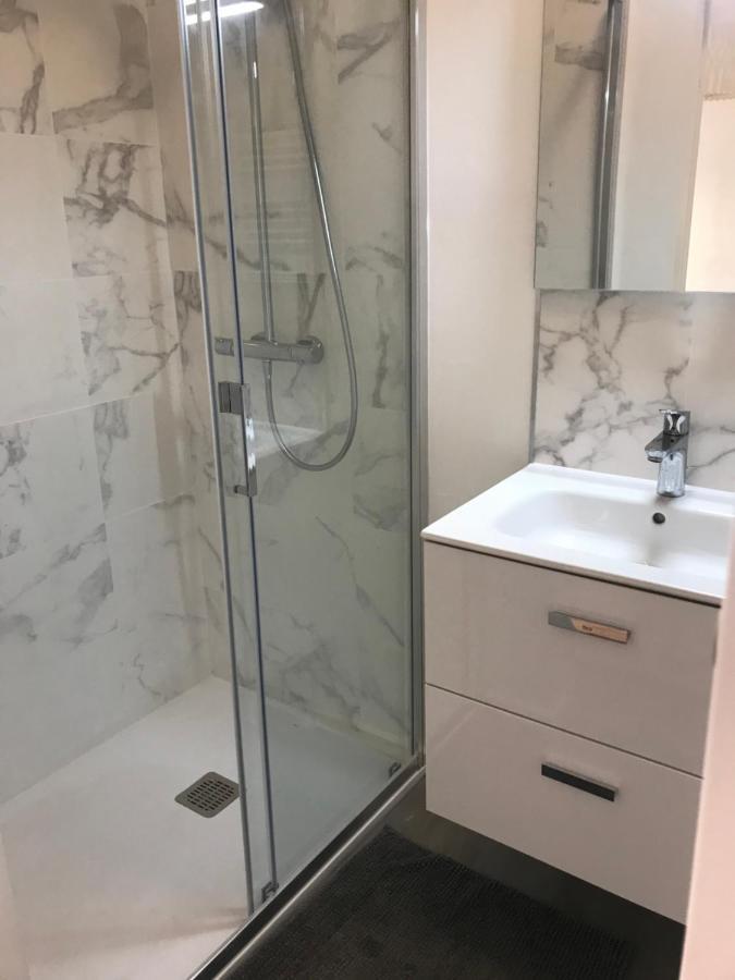 STUDIO rue pietonne Ajaccio Ajaccio  Extérieur photo